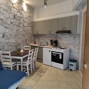 επισκεφθείτε το ξενοδοχείο