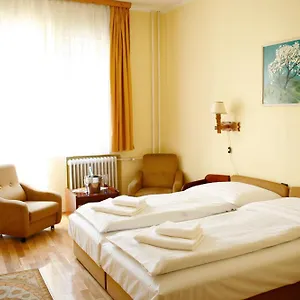 Bara Junior Hotell