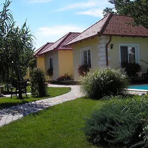 Kaktuszvirag Apartmanhaz Apartament Hajdúszoboszló
